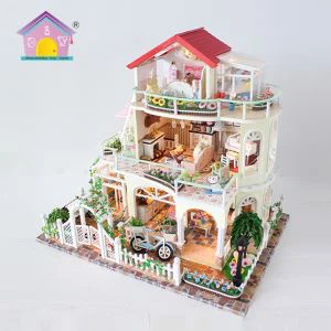 Minjatura ta 'Villa DIY Dollhouse ta' tliet sulari
